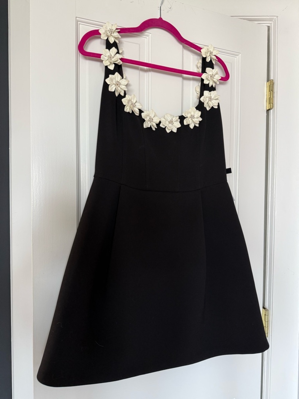 NADINE MERABI CINDY MONOCHROME DRESS - Picture 7 of 9